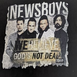 NEWSBOYS N20 We Believe God's Not Dead Concert Tee Small